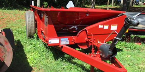 Dry Manure Spreaders